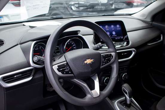 CHEVROLET-TRACKER-2020
