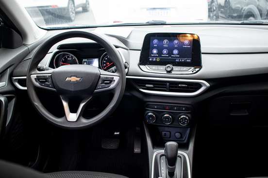 CHEVROLET-TRACKER-2020