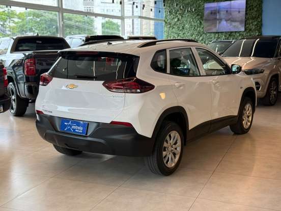 CHEVROLET-TRACKER-2022