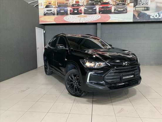 CHEVROLET-TRACKER-2023