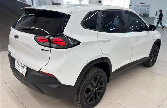 CHEVROLET-TRACKER-2025