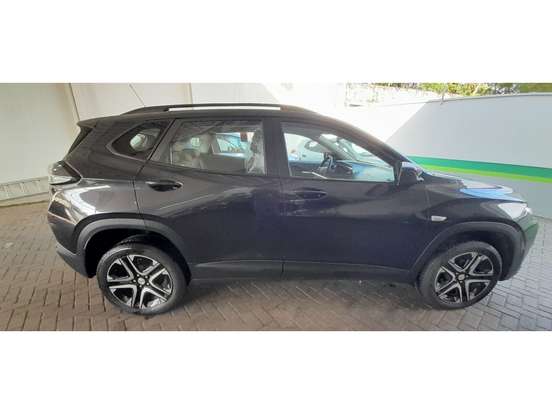 CHEVROLET-TRACKER-2025