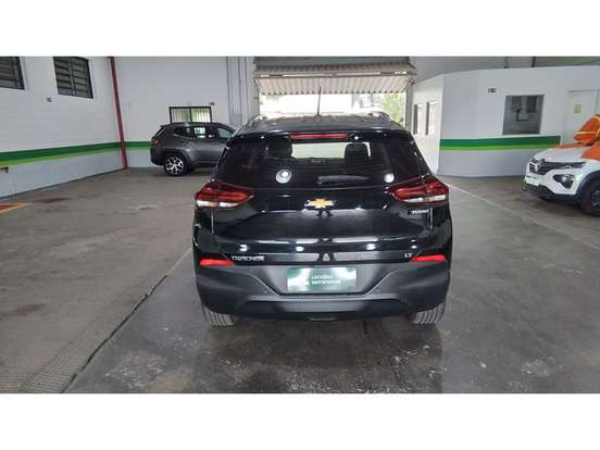 CHEVROLET-TRACKER-2023