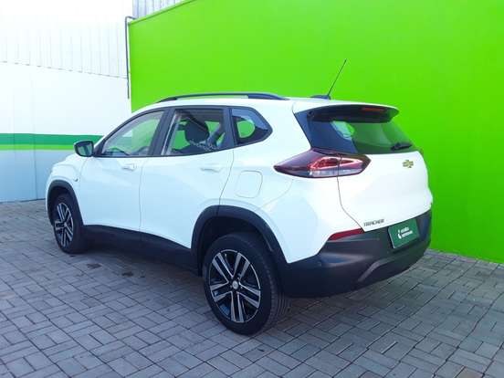 CHEVROLET-TRACKER-2023
