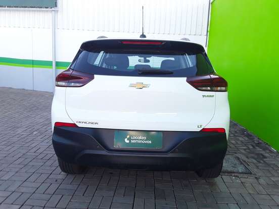 CHEVROLET-TRACKER-2023