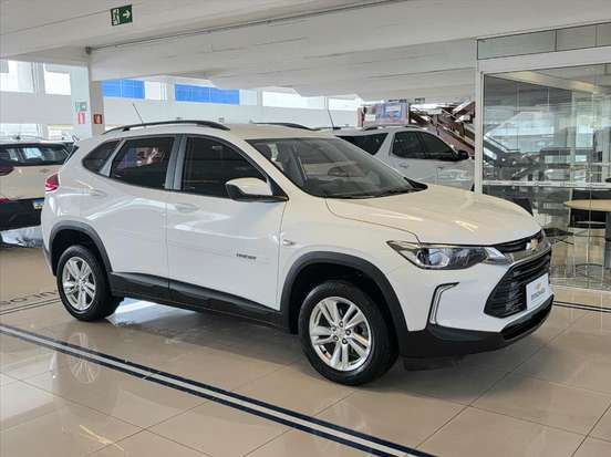 CHEVROLET-TRACKER-2022