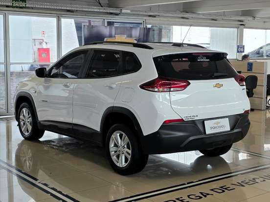CHEVROLET-TRACKER-2022