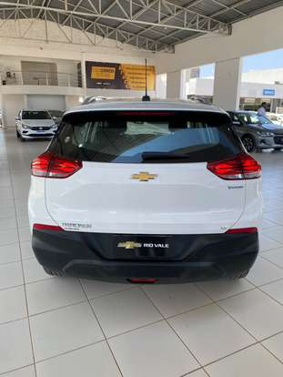 CHEVROLET-TRACKER-2020