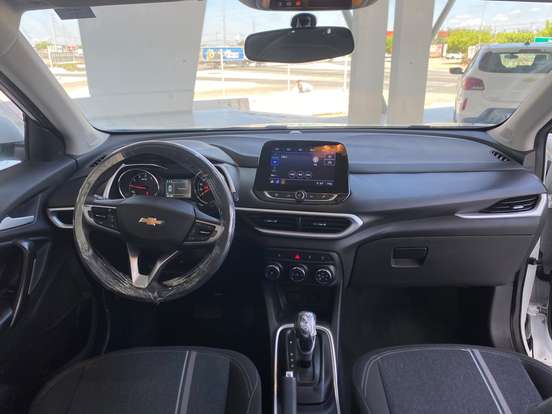 CHEVROLET-TRACKER-2020