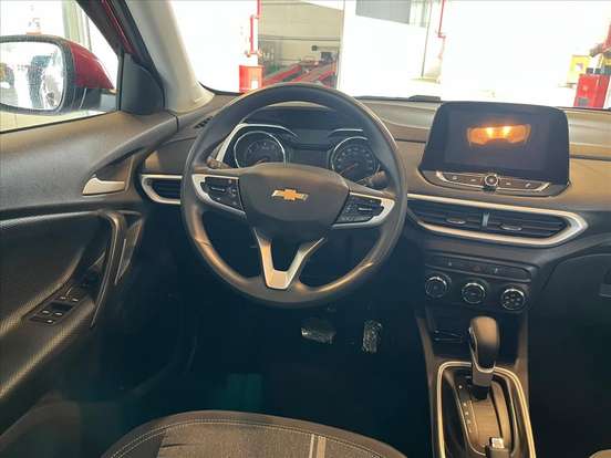 CHEVROLET-TRACKER-2022