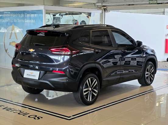 CHEVROLET-TRACKER-2023