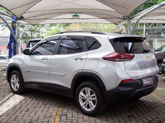 CHEVROLET-TRACKER-2022
