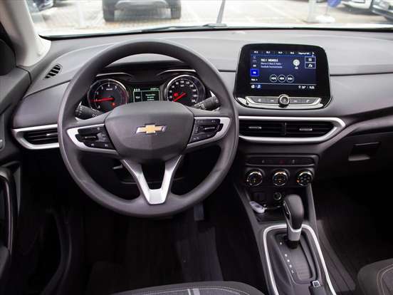CHEVROLET-TRACKER-2022