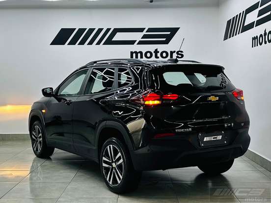 CHEVROLET-TRACKER-2024