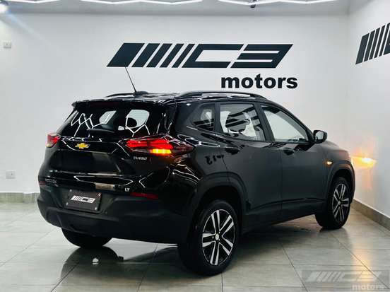 CHEVROLET-TRACKER-2024