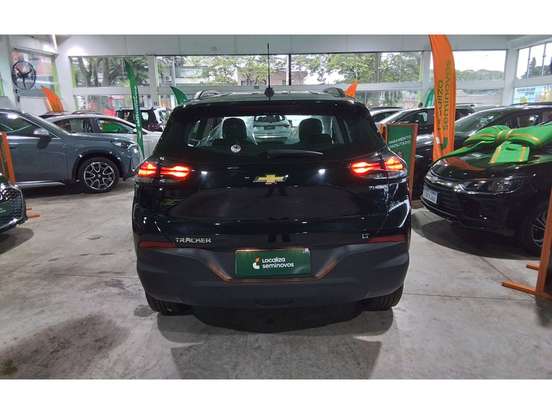 CHEVROLET-TRACKER-2025