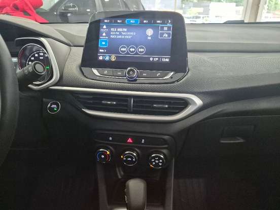 CHEVROLET-TRACKER-2024