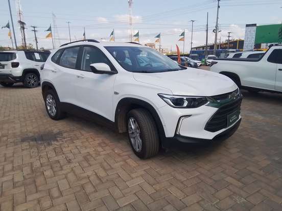 CHEVROLET-TRACKER-2025