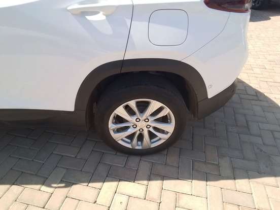 CHEVROLET-TRACKER-2025