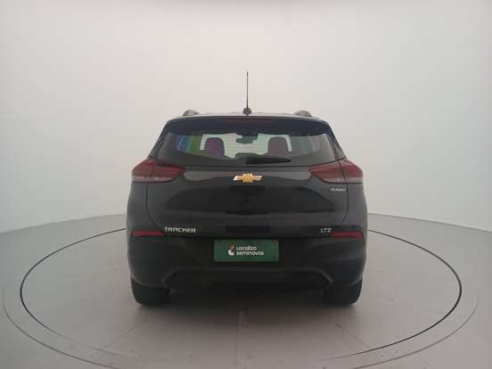 CHEVROLET-TRACKER-2023