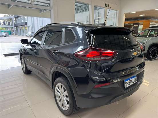 CHEVROLET-TRACKER-2024