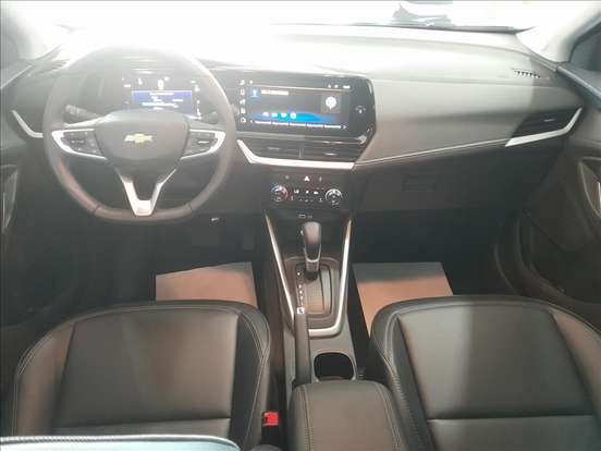 CHEVROLET-TRACKER-2025