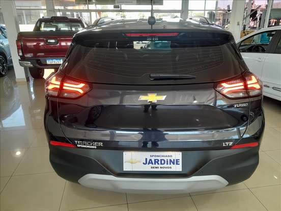 CHEVROLET-TRACKER-2025