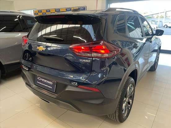 CHEVROLET-TRACKER-2024