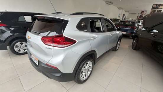CHEVROLET-TRACKER-2021