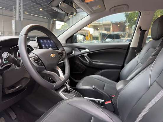 CHEVROLET-TRACKER-2024