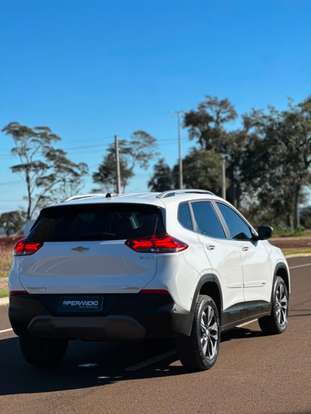 CHEVROLET-TRACKER-2022