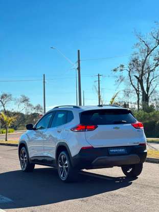 CHEVROLET-TRACKER-2022