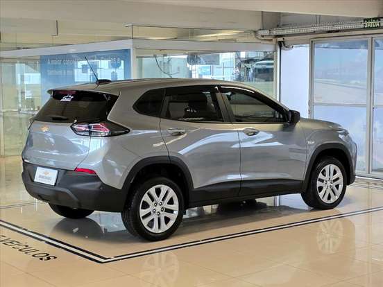 CHEVROLET-TRACKER-2025