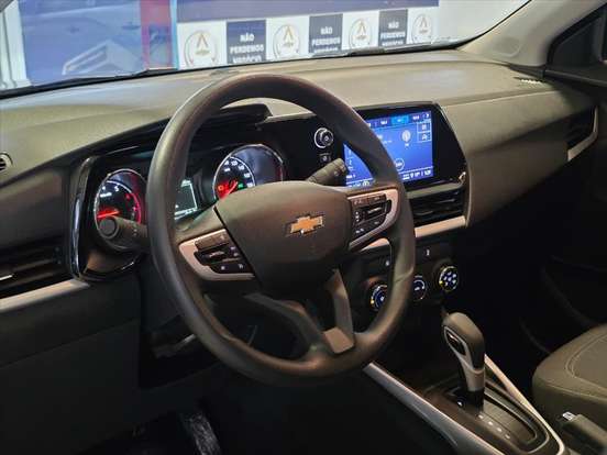 CHEVROLET-TRACKER-2025