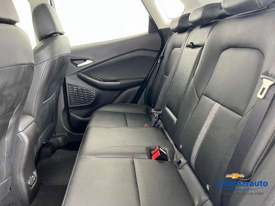 CHEVROLET-TRACKER-2025