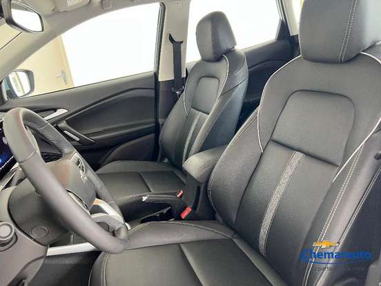 CHEVROLET-TRACKER-2025