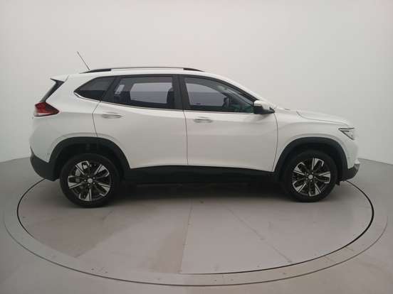 CHEVROLET-TRACKER-2023