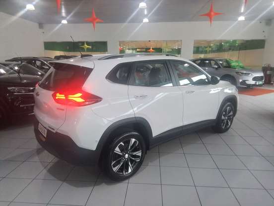 CHEVROLET-TRACKER-2025