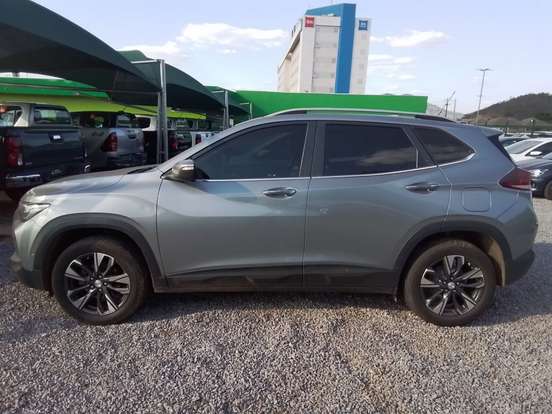 CHEVROLET-TRACKER-2025