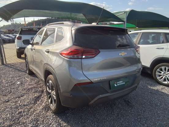 CHEVROLET-TRACKER-2025