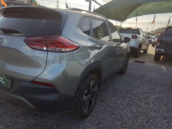 CHEVROLET-TRACKER-2025