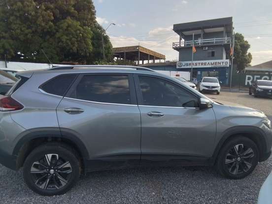 CHEVROLET-TRACKER-2025