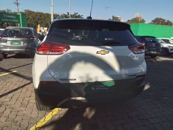 CHEVROLET-TRACKER-2025