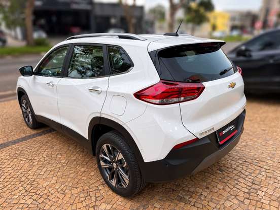 CHEVROLET-TRACKER-2025