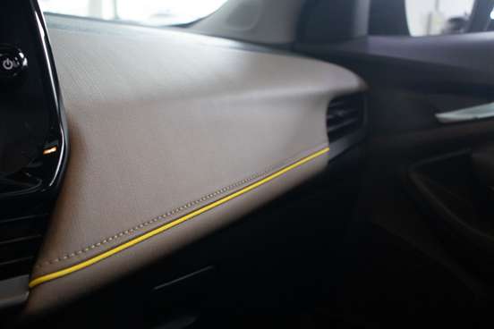 CHEVROLET-TRACKER-2025