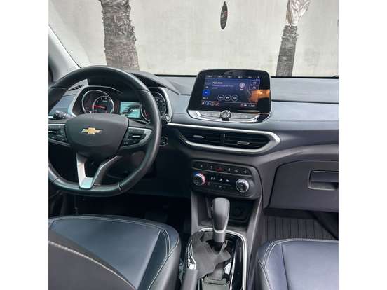 CHEVROLET-TRACKER-2020