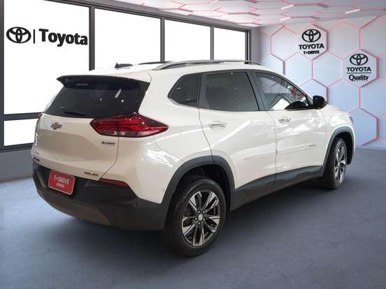 CHEVROLET-TRACKER-2023