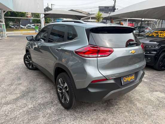 CHEVROLET-TRACKER-2023