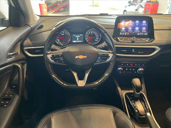 CHEVROLET-TRACKER-2021