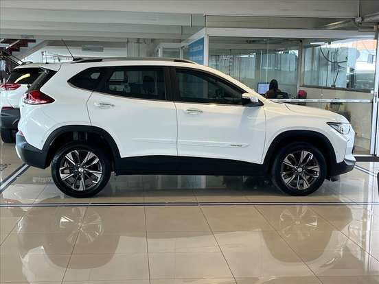 CHEVROLET-TRACKER-2021